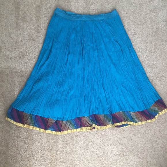 In sale-Chaniya choli, can fit to girl size 14-16 and women’s size small - Picture 3 of 8